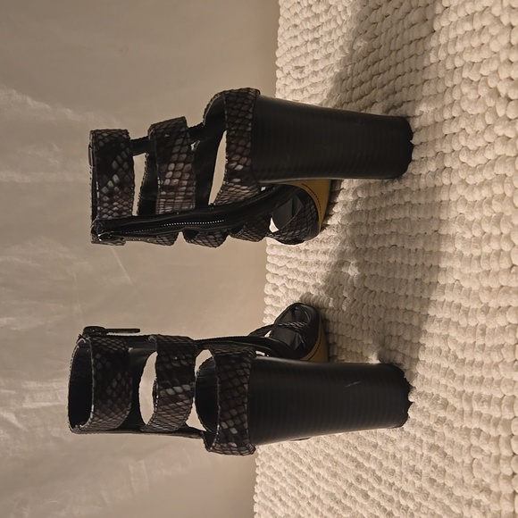 Sam Edelman Circus Neva Cage Heeled Sandals Women’s Size 9 - Picture 5 of 7